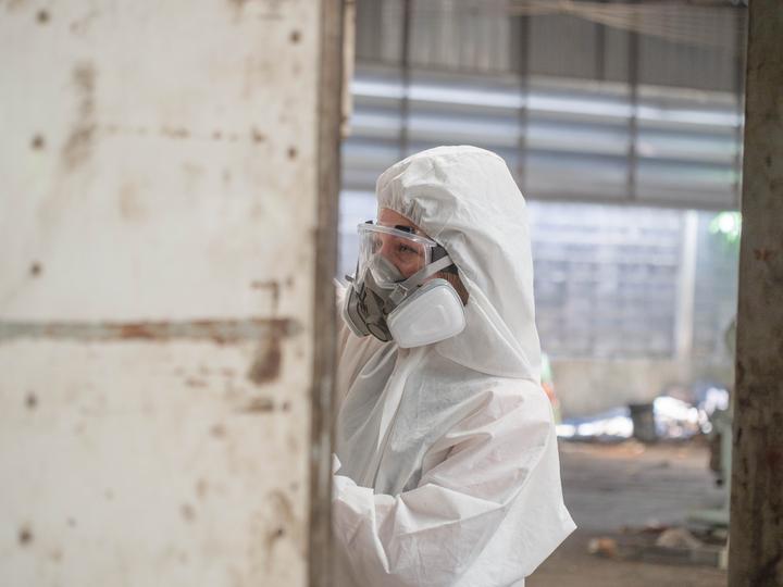 How ExcavationHQ connects you with asbestos removal contractors