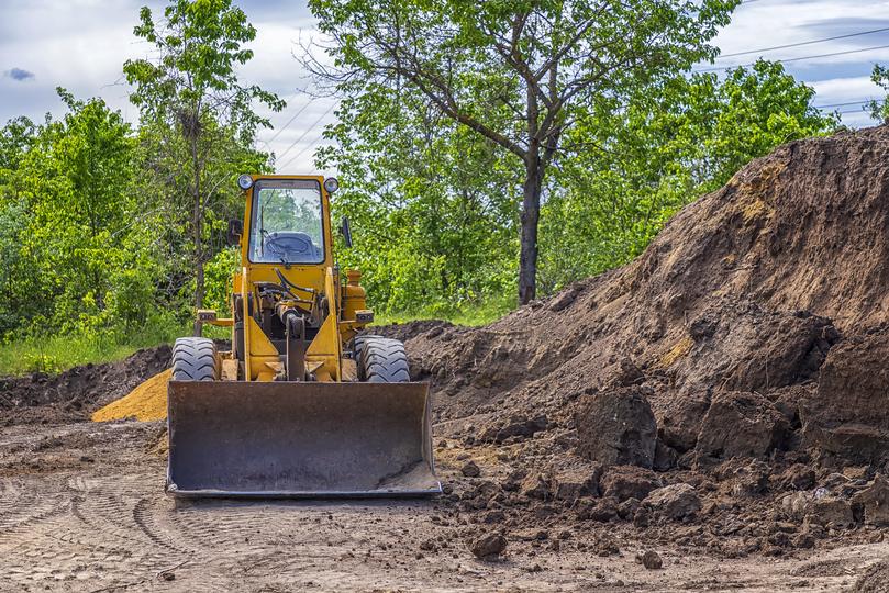 Dirt Hauling and Delivery Services